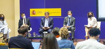 En España: Escrivá: “La recuperación permitirá que este año superemos los ingresos por cotizaciones sociales previos a la pandemia y en 2022 alcancemos un nuevo récord”